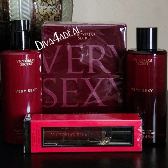 Victoria’s Secret VERY SEXY 3.4 FL OZ EDP 4PC Bundle - Picture 1 of 3